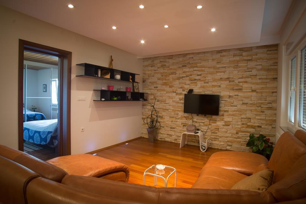 Apartment Galjanic Buzdohanj Zimmer foto